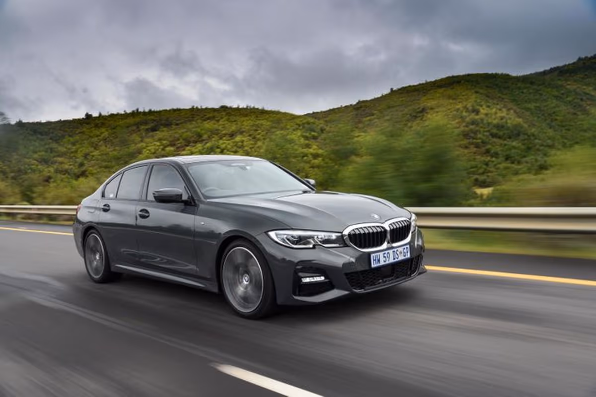 BMW 3 Series 320i/320d M Sport (2019) Review