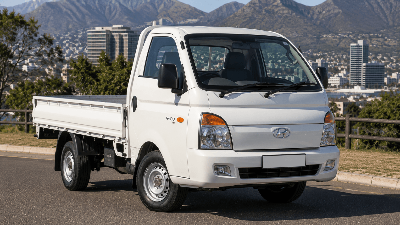 Hyundai H-100 H100 2.6D A/C F/C D/S (2018) Review