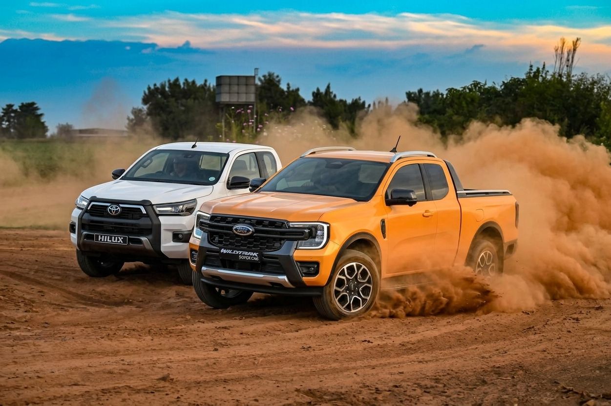 Ford Ranger SuperCab vs Toyota Hilux Xtra Cab (2026): R23,900 Apart