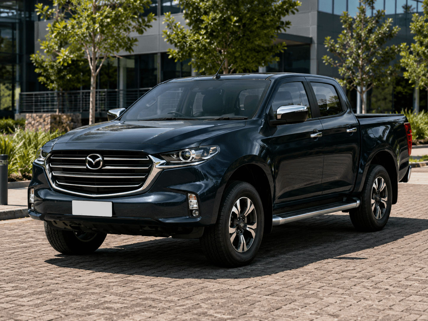 Mazda BT-50 3.0 D/C 4x4 Individual A/T (2024) Review