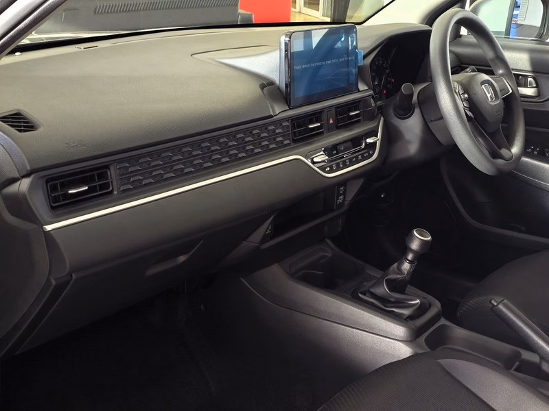 Honda Amaze 1.2 Comfort CVT (2026) Review — media 6