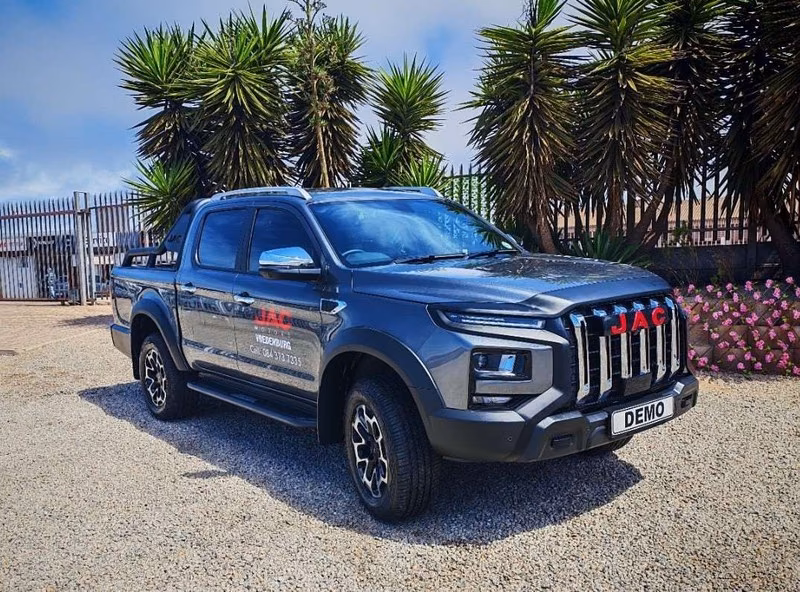 Best Bakkies Under R800k in South Africa (2026): Top 5 — media 5